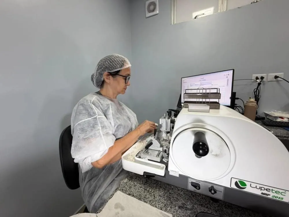 HGV se torna referência em patologia digital com laboratório 100% SUS