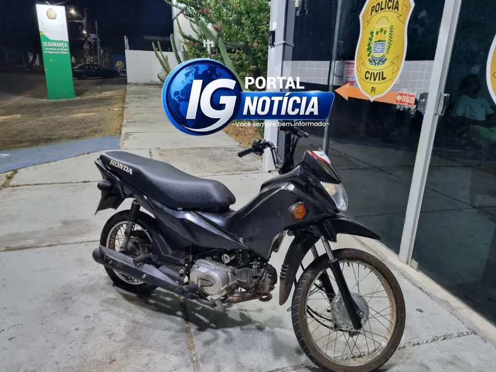 Moto roubada na Serra de Santo Antônio é recuperada pela PM; adolescente de 16 anos conduzido à delegacia